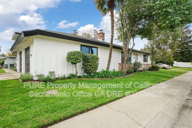 Building Photo - 5939 Gloria Dr
