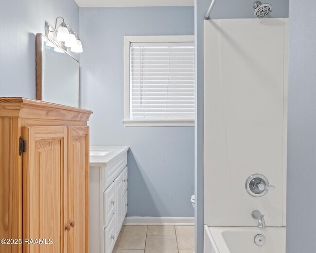 Building Photo - 195 Whittington Dr