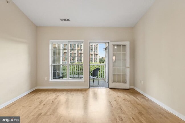 Building Photo - 4551 Strutfield Ln