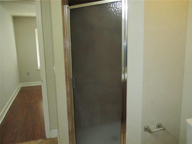 Building Photo - 2951 SW 35th Pl