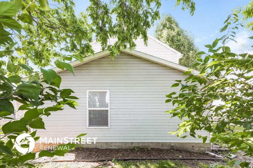Building Photo - 442 Harmony Dr