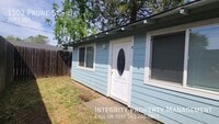 Building Photo - 1502 Prune St