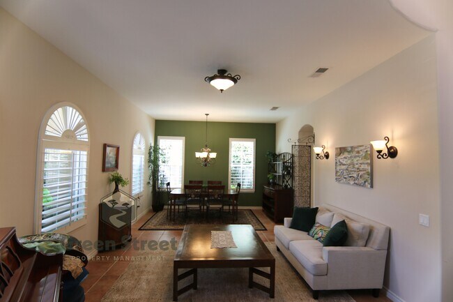 Building Photo - 2975 W.Evans Rd