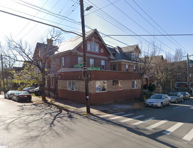 Building Photo - 301 W McMillan St