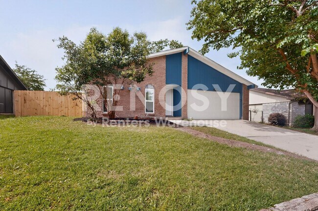 Building Photo - Carrollton GEM Ready For Move-in  ****Rent Concession - 2nd Month Free****