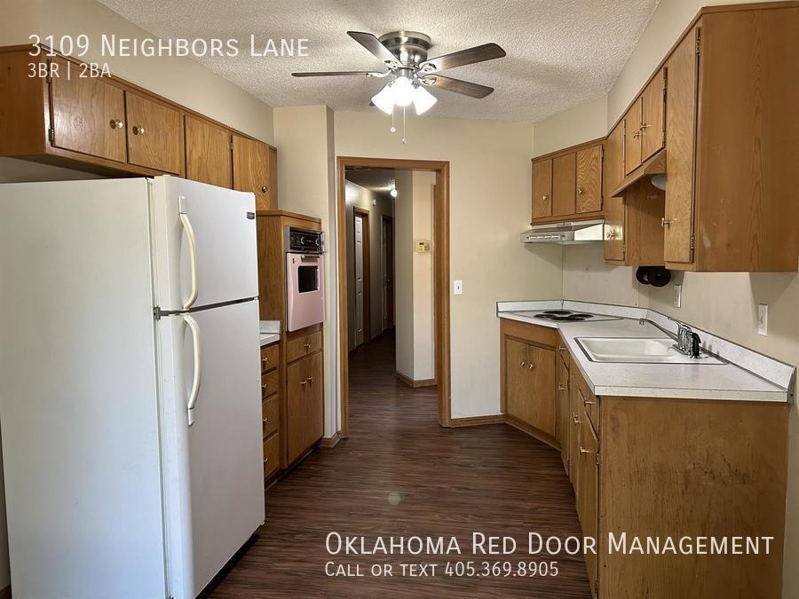 Building Photo - 3109 Neighbors Ln