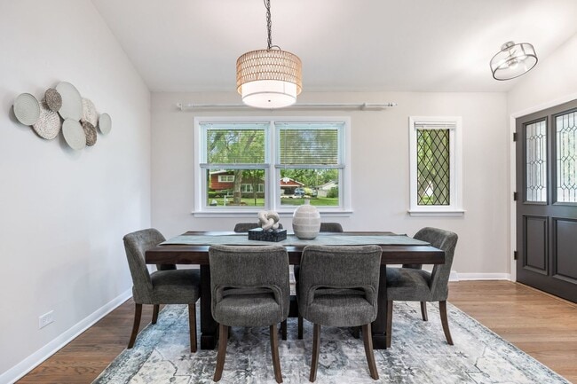 Building Photo - 12548 S Major Ave