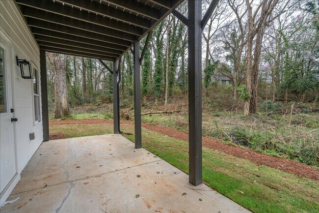 Building Photo - Brand New Construction in Near Downtown Athens