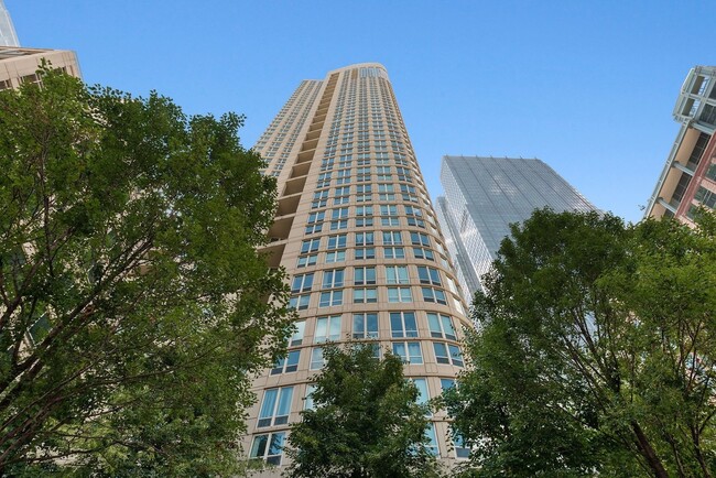 Primary Photo - 345 N LaSalle St