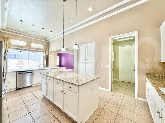 Building Photo - 4078 E Mia Ln