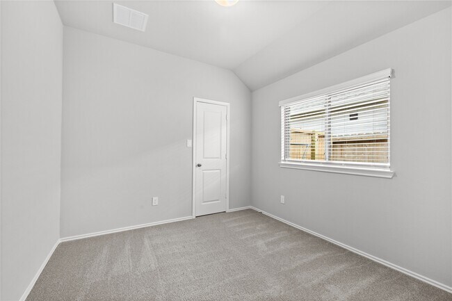 Building Photo - 10414 Starfire Yellow Dr