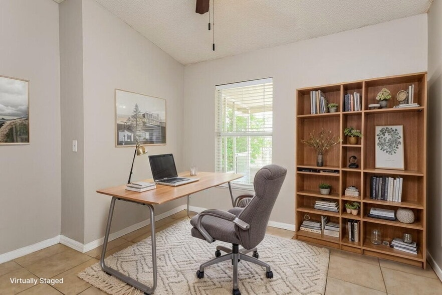 Building Photo - 14552 Lake Price Dr