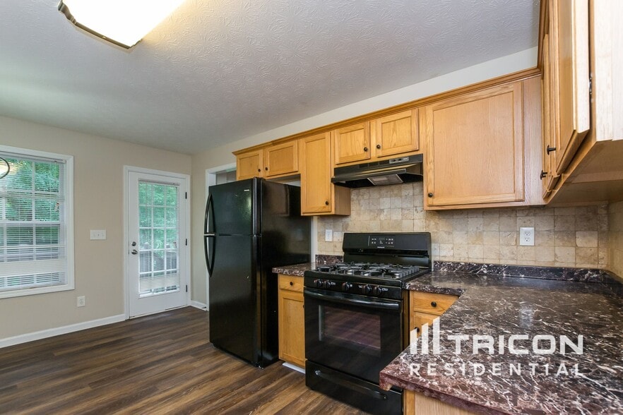 Building Photo - 109 Enclave Dr