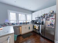 Building Photo - 1750 W Summerdale Ave