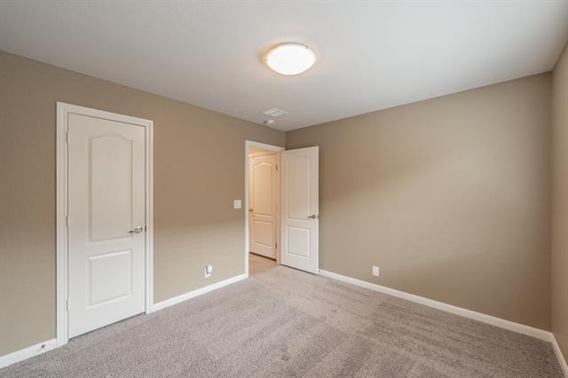 Building Photo - 1116 Kingbird Ln