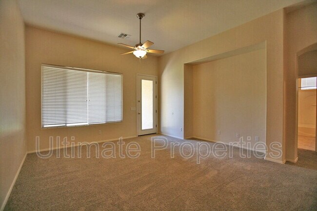 Building Photo - 14443 W Hearn Rd