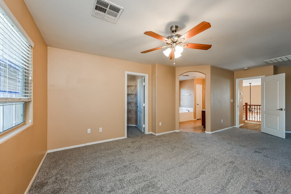 Building Photo - 7648 Lookout Hill St