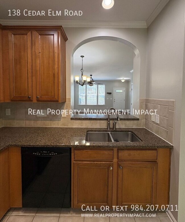 Building Photo - 138 Cedar Elm Rd