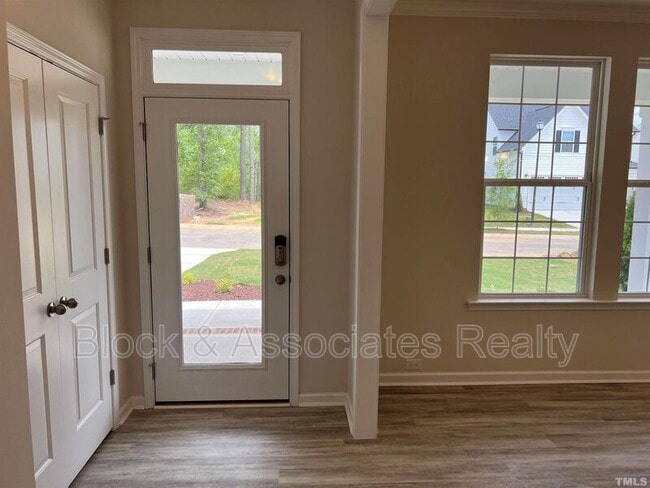 Building Photo - 248 Streamliner Blvd