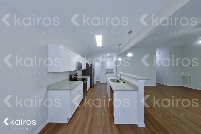 Building Photo - 822 Heather Dr