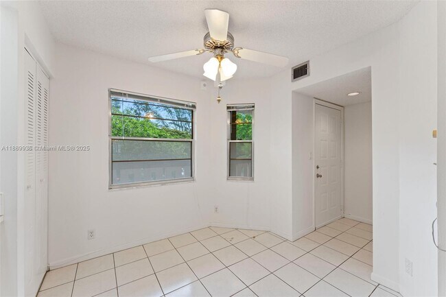 Building Photo - 1704 Andros Isle