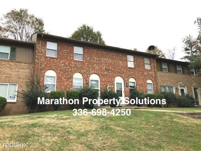 Primary Photo - 2 br, 1.5 bath Townhome - 3919 Overland Ht...