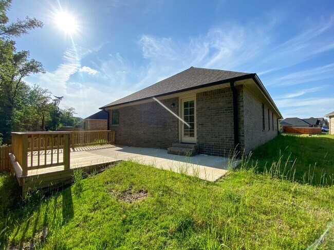 Building Photo - 4 bed, 2 bath built in 2023 in Olive Branch