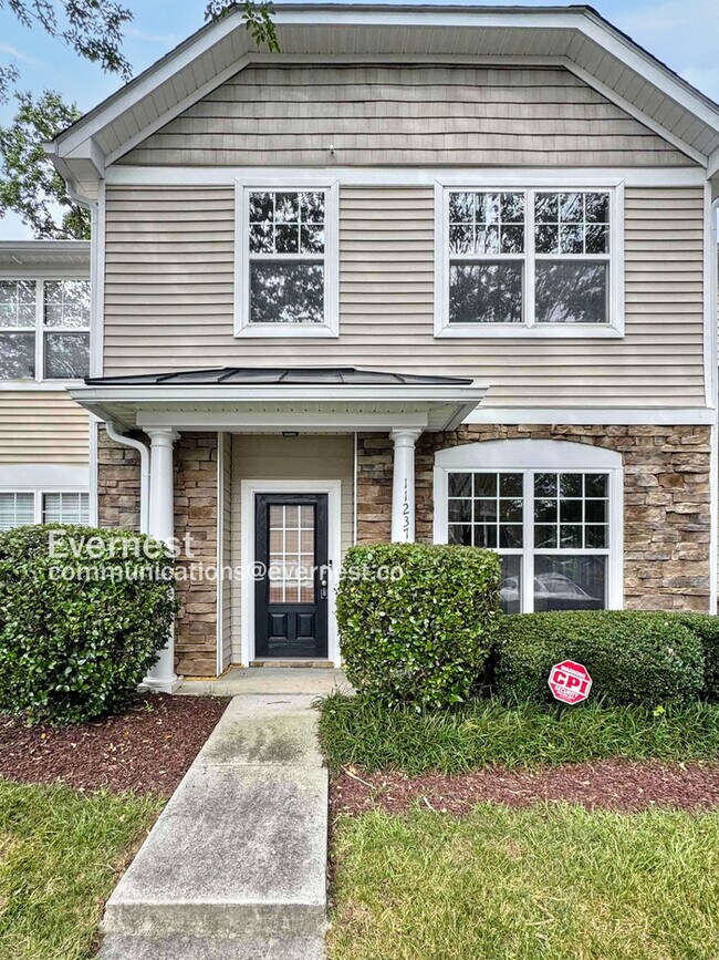Primary Photo - 11237 Lofty Heights Pl