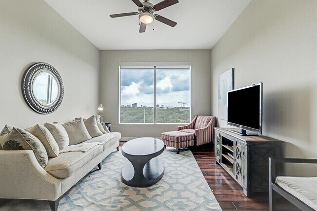 Building Photo - 3333 Allen Pkwy