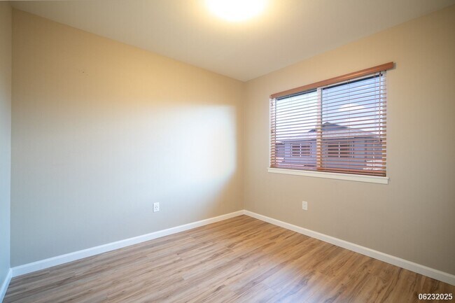 Building Photo - Available now!  Updated 4-bedroom, 2.5-bat...