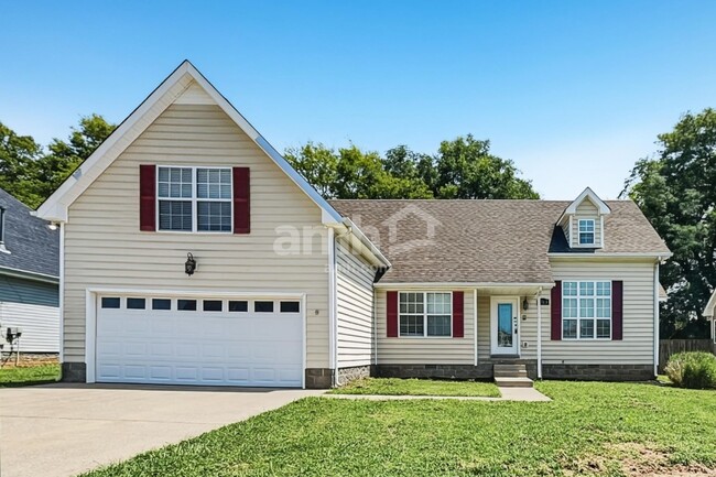 Building Photo - 3713 Kendra Ct N