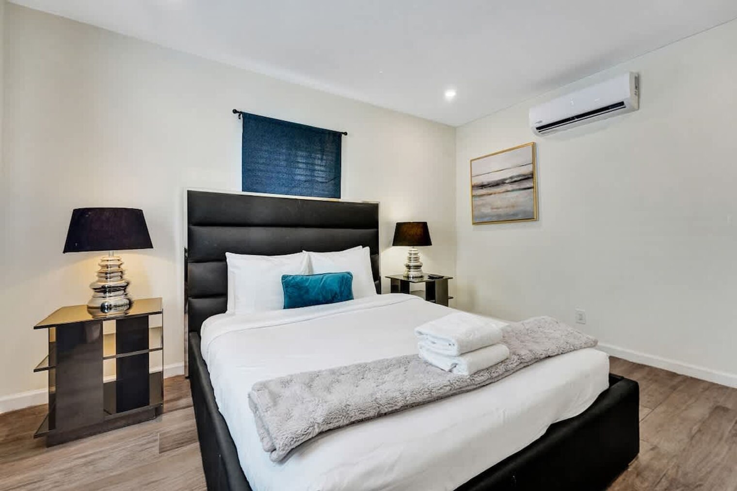 Building Photo - 3020 Seville St