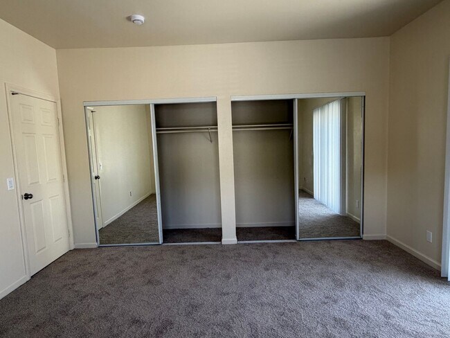 Building Photo - 1189 W Upas St