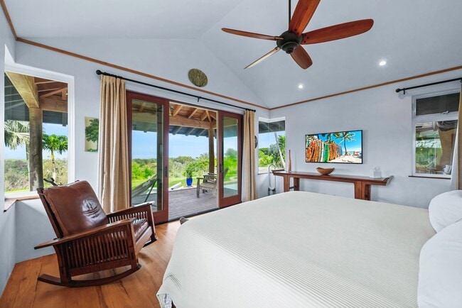 Building Photo - 160 Piialii Pl