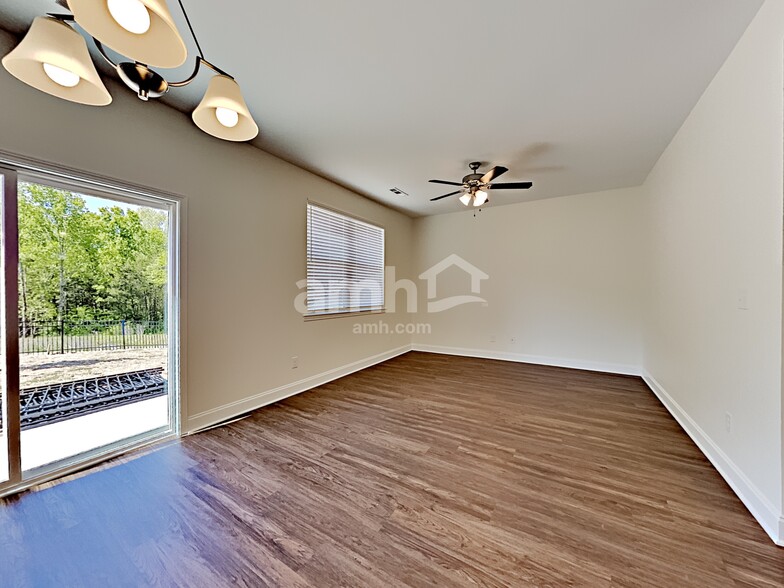 Building Photo - 2753 Bison Ct