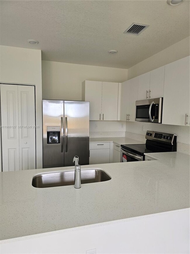 Building Photo - 13313 SW 285th St