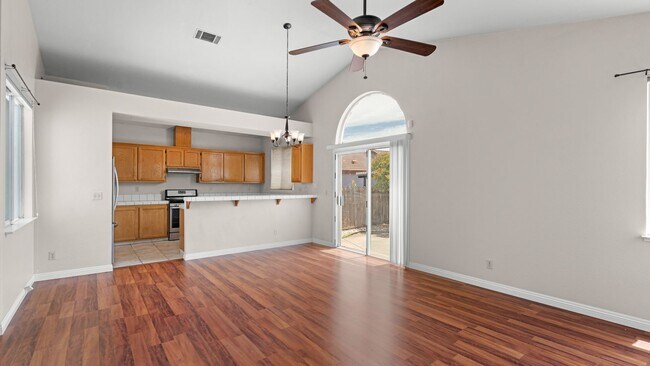 Building Photo - Cute 3 Bedroom Home in Lawler Ranch!