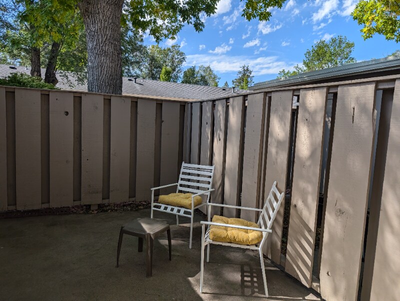 Building Photo - 1808 Indian Meadows Ln