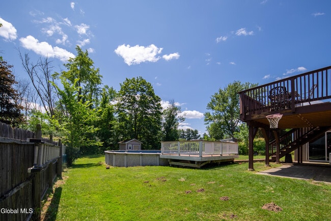Building Photo - 99 Fiddlers Ln