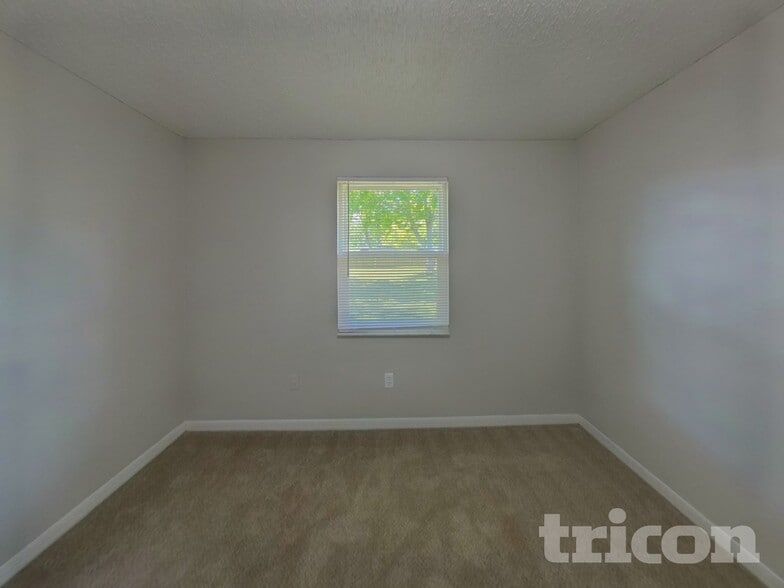 Building Photo - 83151 St Mark Dr