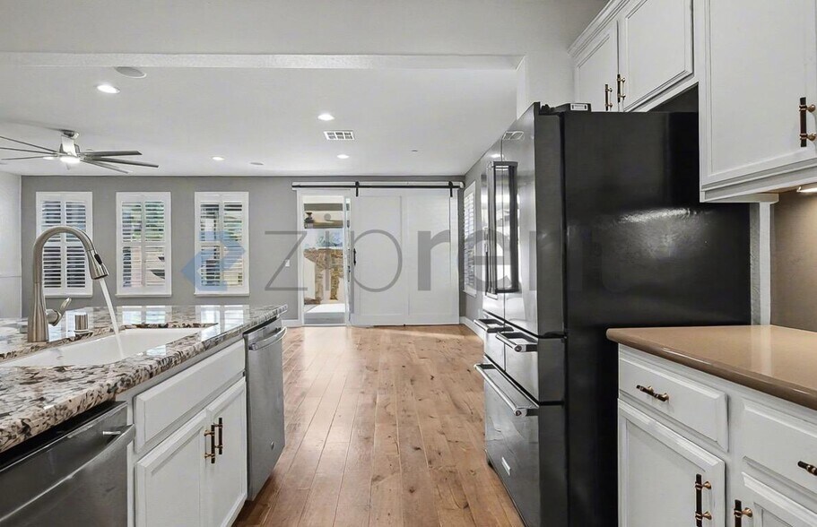 Building Photo - 3540 Arden Villa Ct