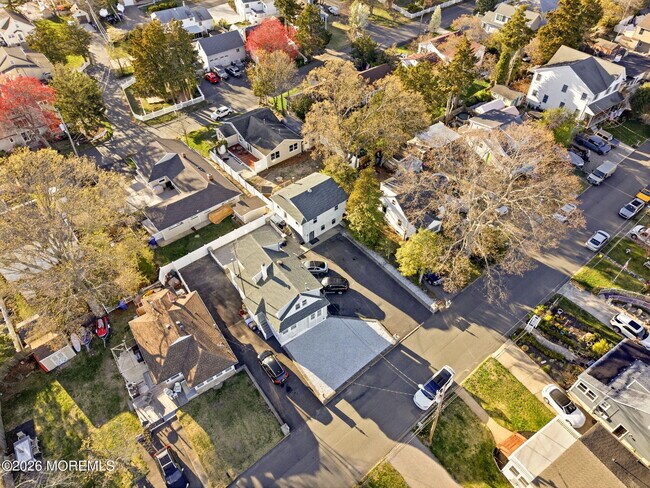 Building Photo - 11 Gladney Ave