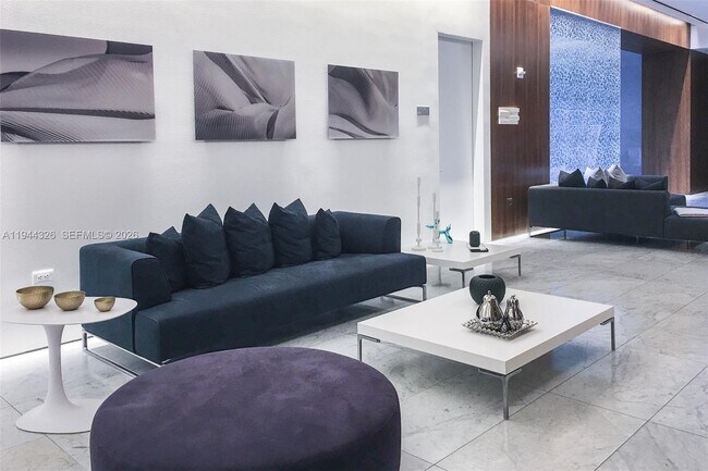 Building Photo - 68 SE 6th St