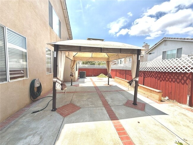 Building Photo - 24827 Carmel Dr