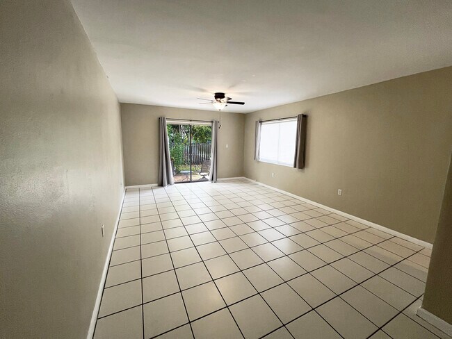 Large living room area - 419 Ocean Ave