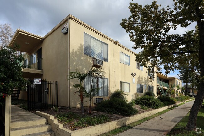 Primary Photo - Jamacha Apartments