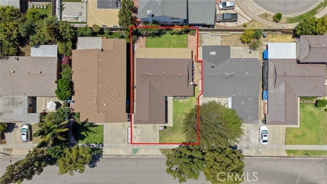 Building Photo - 17611 Leslie Ave