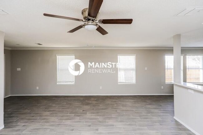 Building Photo - 3 Bedroom Pet-Friendly Home in MESQUITE, TX with Main Street Renewal