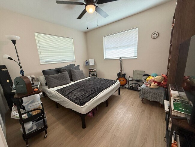 Building Photo - 13583 Imperial Groves Dr E