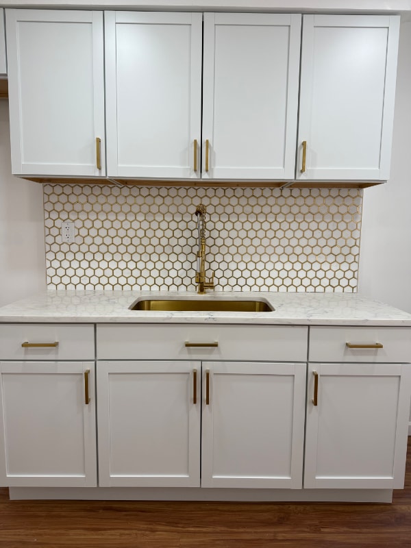 Building Photo - 17179 Ontario St